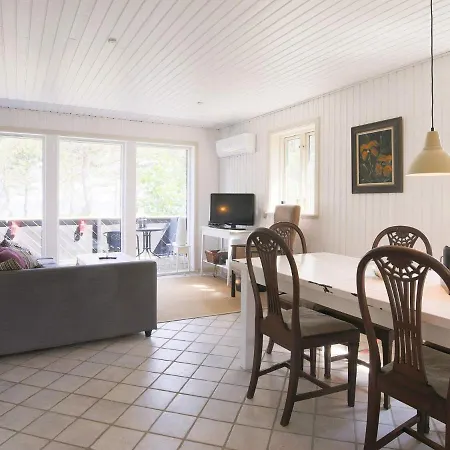 Sjaellands Odde Xviii * Tjorneholm